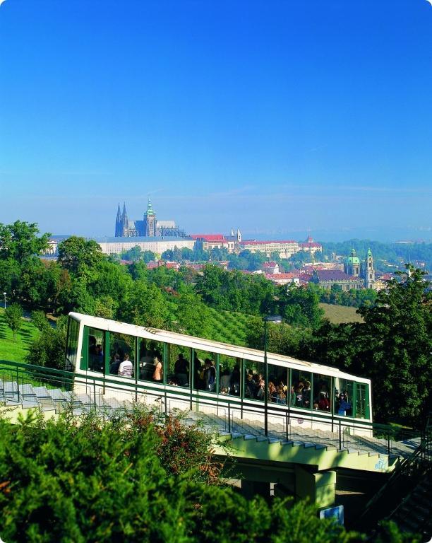 Nebozizek Hotel a Restaurant Praha Exteriér fotografie